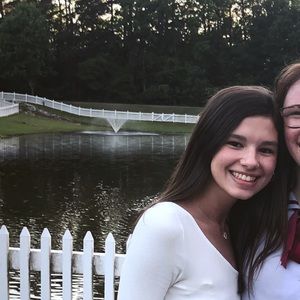 Meet your Posher, Maria